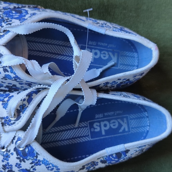 Keds floral canvas shoe sneaker - Picture 3 of 4